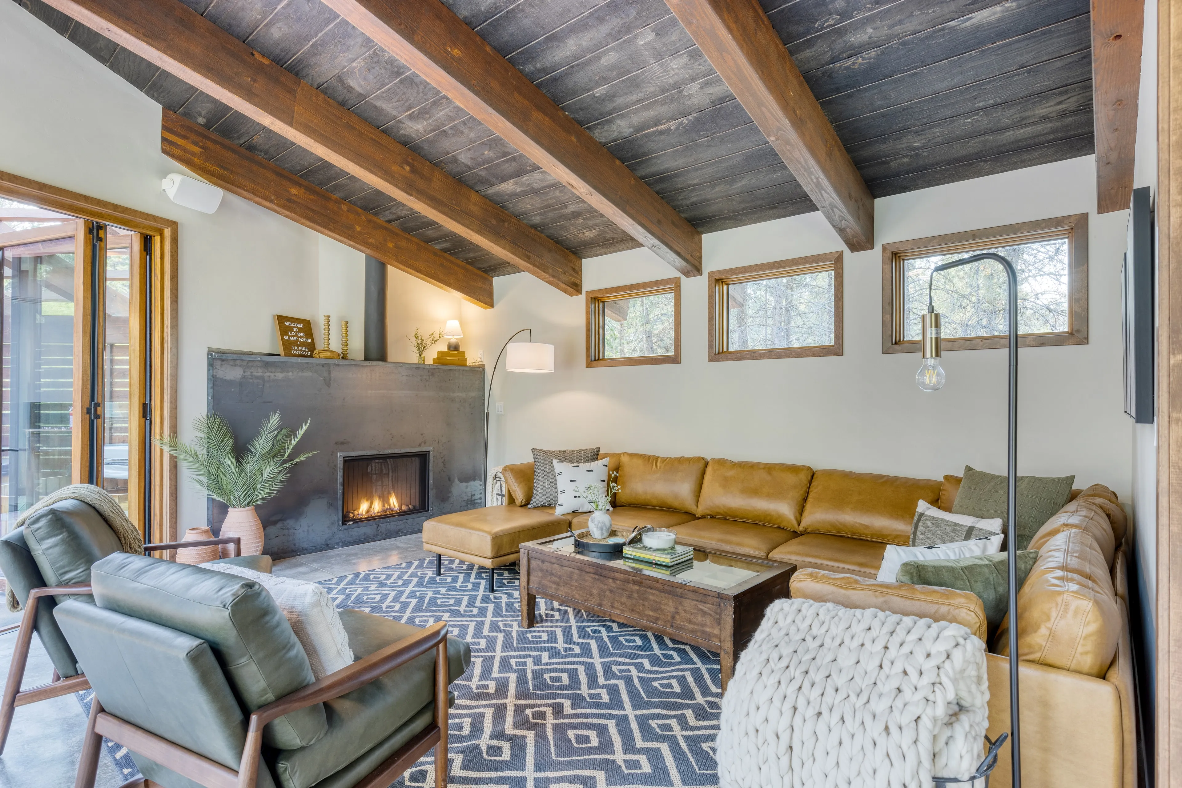Hosti Home design detail